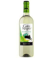 Gatto Negro Semi Sweet White 750Ml